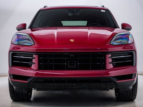 Certified 2024 Porsche Cayenne image 6