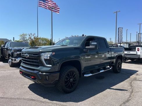 New 2026 Chevrolet Silverado 2500 LT w/ Trail Boss Package AWD/4WD image 7