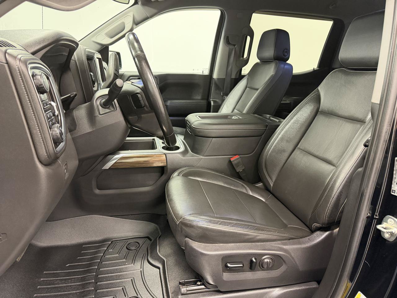 Used 2019 Chevrolet Silverado 1500 RST w/ All-Star Edition AWD/4WD image 4