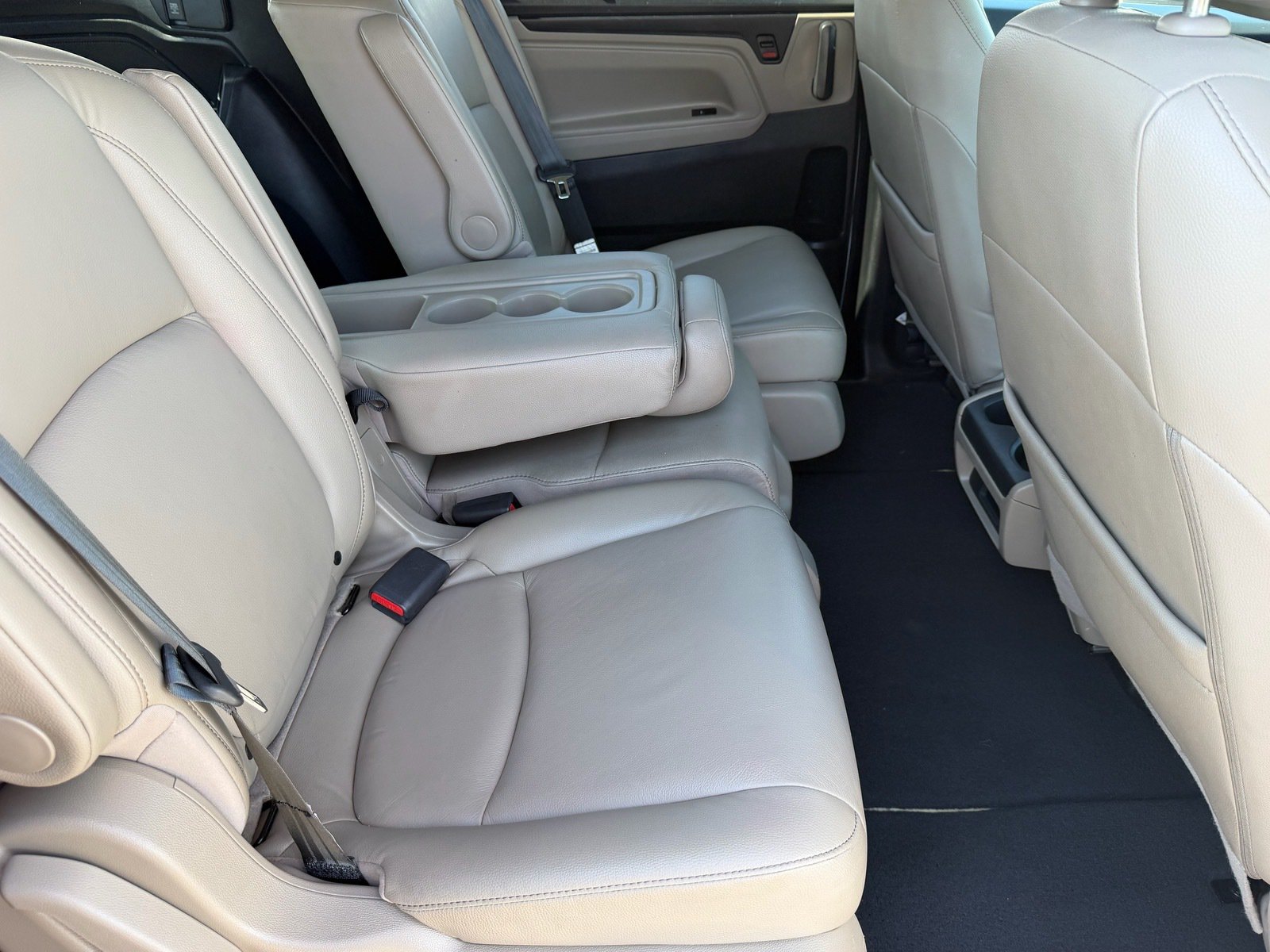 Used 2021 Honda Odyssey EX-L image 15
