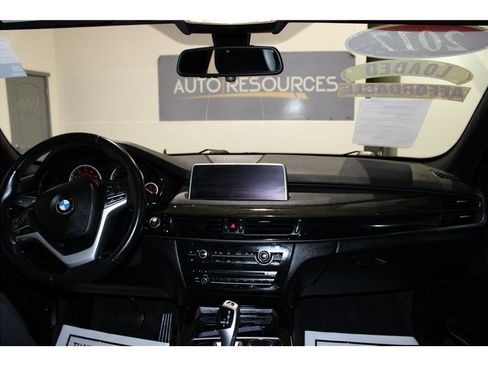 Used 2017 BMW X5 sDrive35i image 14