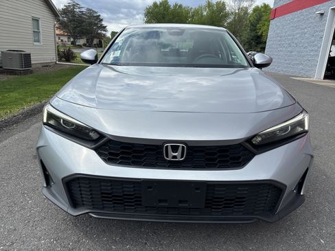 Used 2025 Honda Civic LX image 9