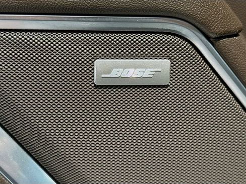 Used 2022 Chevrolet Silverado 1500 LTZ w/ LTZ Convenience Package II AWD/4WD image 19