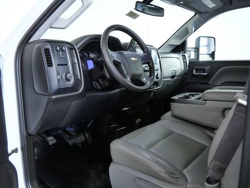 Used 2017 Chevrolet Silverado 2500 W/T w/ WT Fleet Convenience Package AWD/4WD image 15
