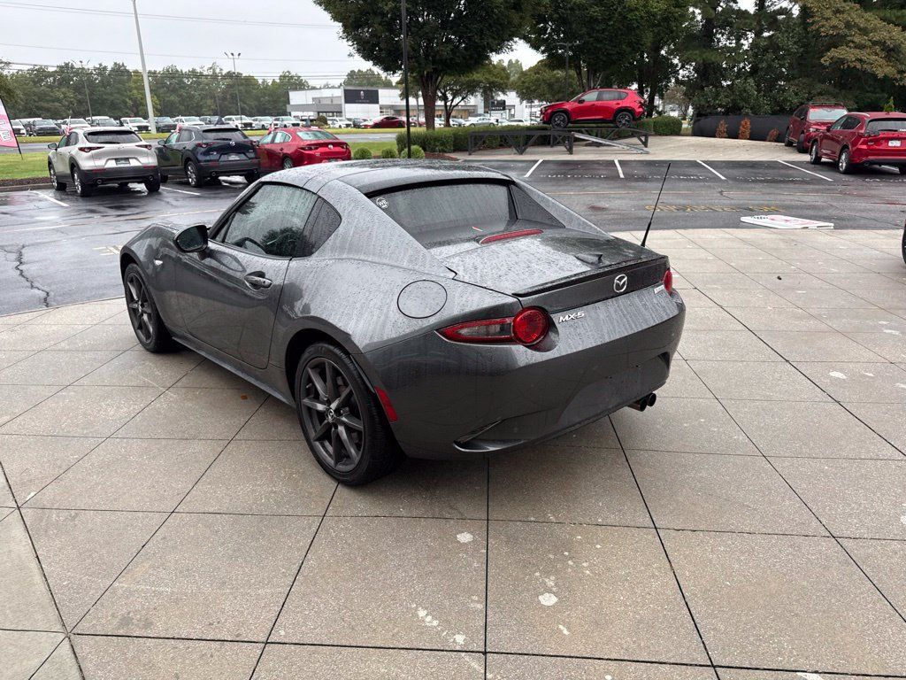 Used 2018 MAZDA MX-5 Miata RF Club RWD image 7
