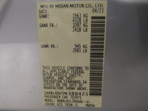 Used 2023 Nissan Altima 2.5 SV w/ SV Premium Package FWD image 33