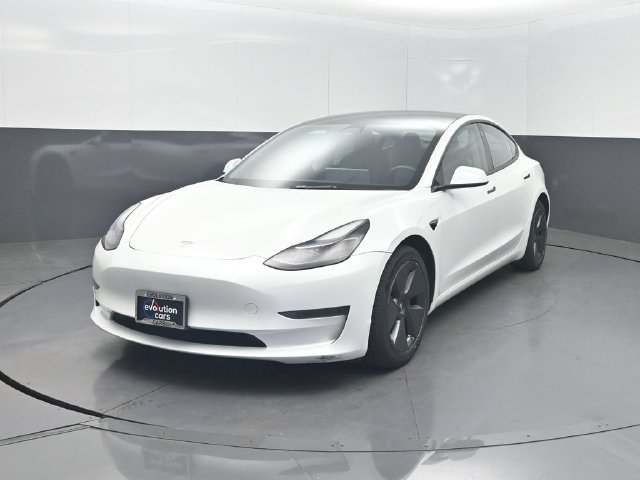 Used 2023 Tesla Model 3 Standard Range RWD image 1