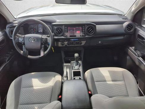 Used 2023 Toyota Tacoma SR AWD/4WD image 17