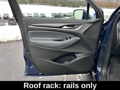 Certified 2023 Buick Enclave Essence image 18