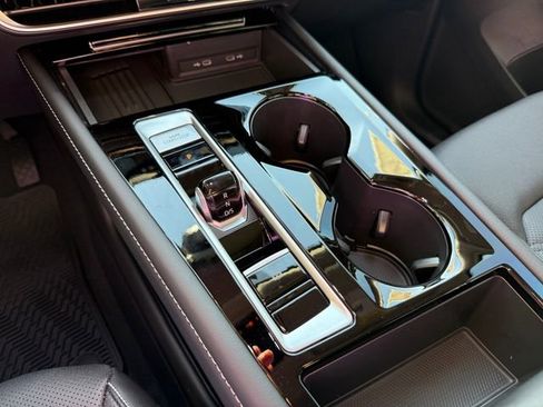 New 2026 Volkswagen Atlas SE image 14