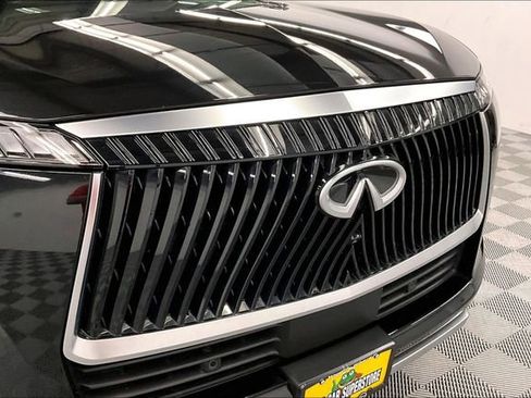 Used 2025 INFINITI QX80 Sensory AWD/4WD image 35