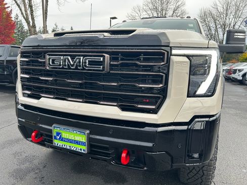 New 2026 GMC Sierra 2500 AT4X w/ LPO, Black Badging Package image 30