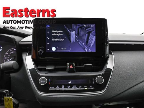 Used 2023 Toyota Corolla LE FWD image 12