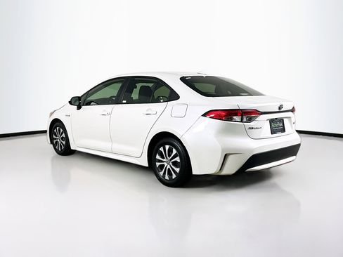 Used 2020 Toyota Corolla LE FWD image 5