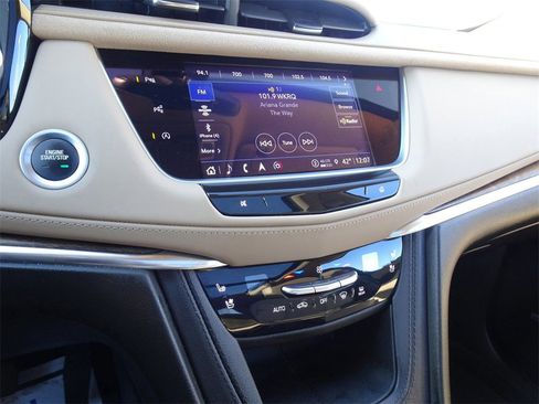 Certified 2023 Cadillac XT5 Premium Luxury w/ Platinum Package image 19