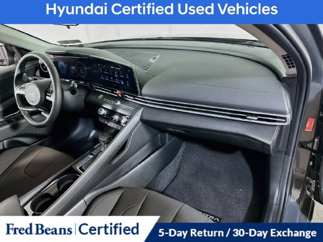 Certified 2024 Hyundai Elantra SEL w/ Convenience Package FWD image 16