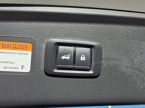 Used 2025 Mitsubishi Eclipse Cross SE image 23