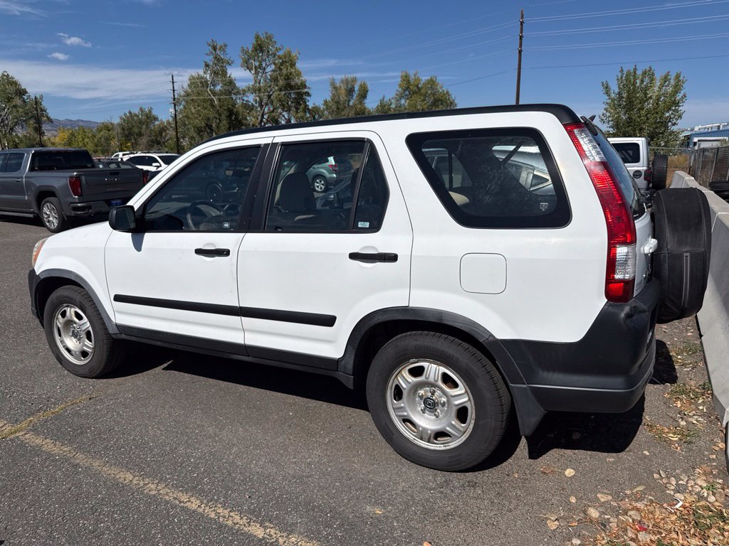 Used 2006 Honda CR-V LX image 2