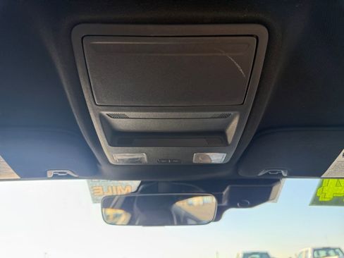 Used 2024 Ford Mustang EcoBoost image 24