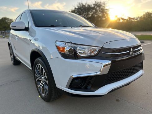 Used 2019 Mitsubishi Outlander Sport ES image 4