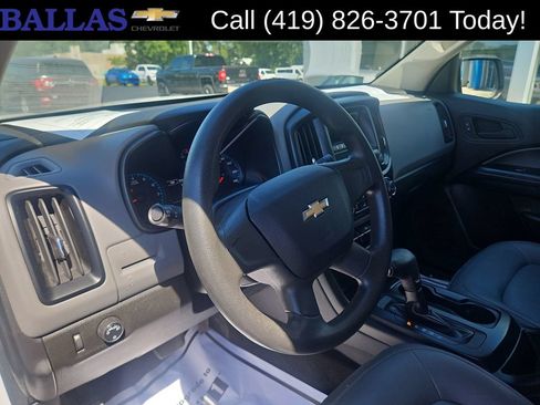 Used 2017 Chevrolet Colorado W/T RWD image 10