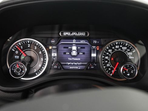 Used 2022 RAM 1500 Big Horn AWD/4WD image 27