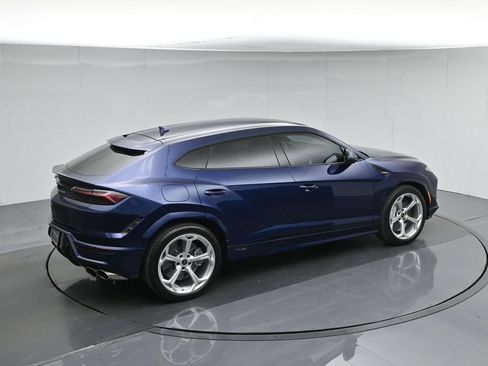 Used 2026 Lamborghini Urus SE AWD/4WD image 42