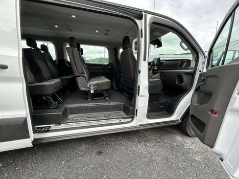 Used 2024 Ford Transit 350 XLT RWD image 12