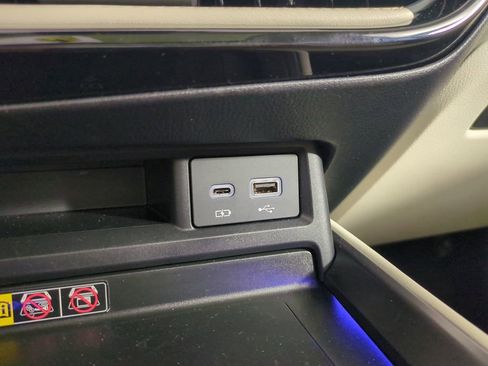 Used 2025 Lexus NX 300h AWD w/ Accessory Package (K3) image 28