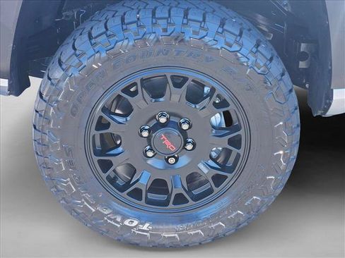 Used 2025 Toyota 4Runner TRD Off-Road Premium w/ Tow Technology Package AWD/4WD image 25