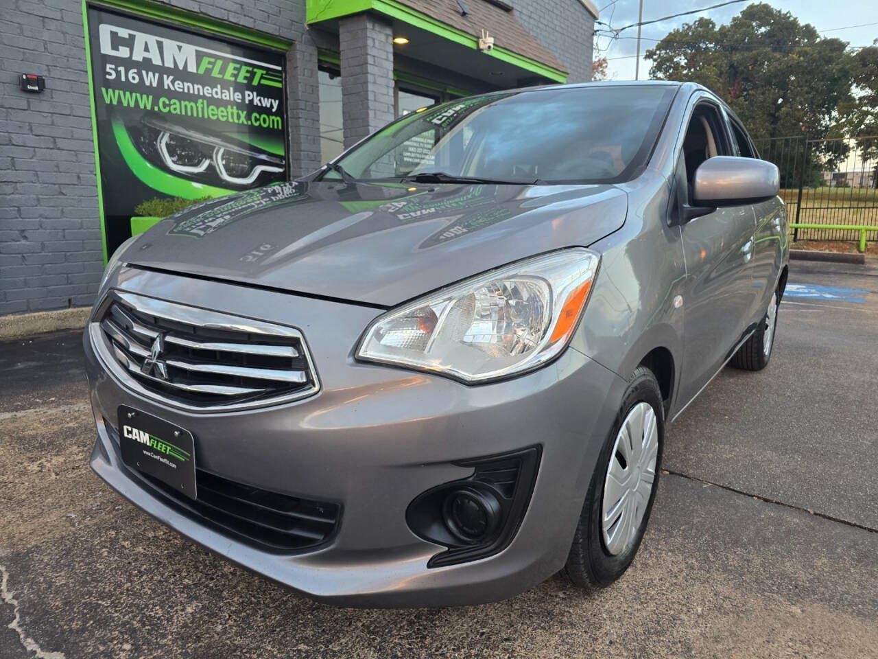 Used 2018 Mitsubishi Mirage G4 ES FWD image 2