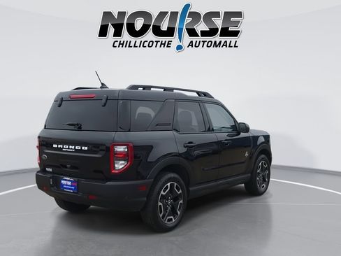 Used 2024 Ford Bronco Sport Outer Banks w/ Tech Package AWD/4WD image 8