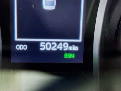 Certified 2023 Toyota Camry SE image 5