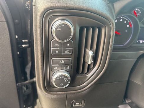 Used 2024 GMC Sierra 1500 Pro w/ Graphite Edition image 15