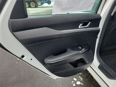 Certified 2025 Kia K5 LXS image 21