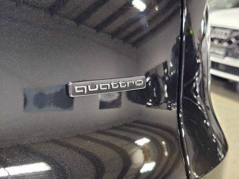 New 2025 Audi Q5 Premium image 13