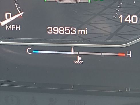 Certified 2024 GMC Yukon XL Denali Ultimate image 12