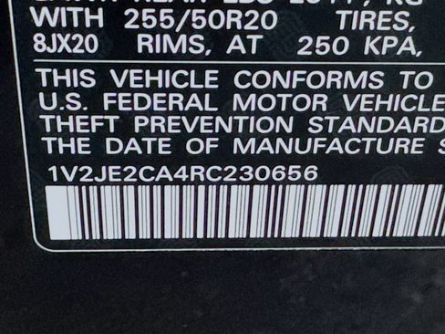 Used 2024 Volkswagen Atlas Cross Sport SE w/ Panoramic Sunroof Package FWD image 32