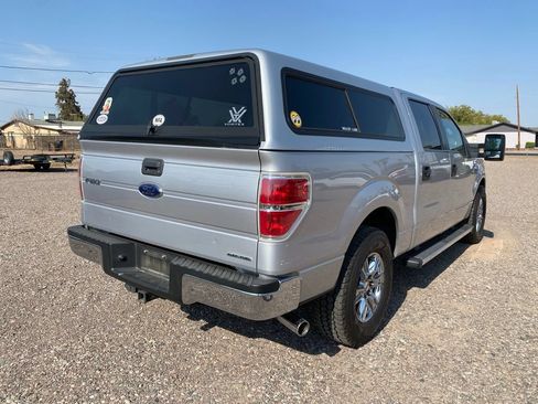 Used 2014 Ford F150 XLT w/ Trailer Tow Package RWD image 4