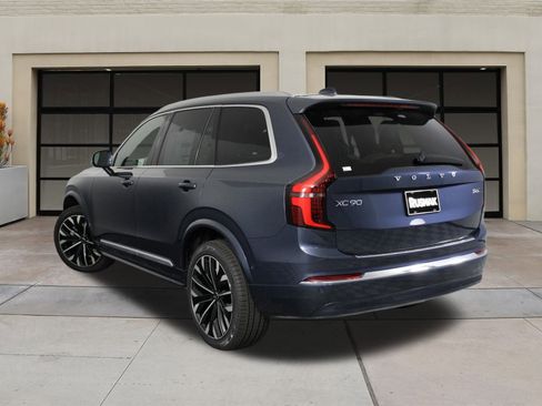 New 2026 Volvo XC90 B6 Plus w/ Protection Package Premier image 3