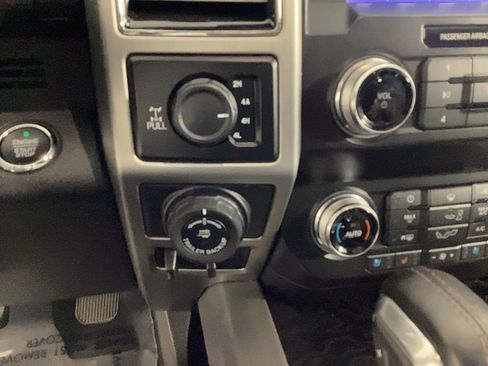 Used 2020 Ford F150 Platinum w/ Equipment Group 701A Luxury image 33