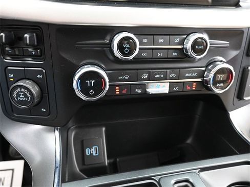 Used 2021 Ford F150 XLT w/ Equipment Group 302A High image 13