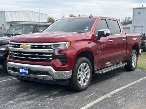 Used 2025 Chevrolet Silverado 1500 LTZ w/ LTZ Convenience Package II image 3