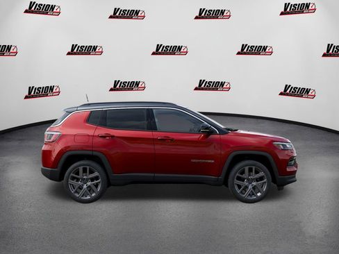 New 2026 Jeep Compass Limited AWD/4WD image 21