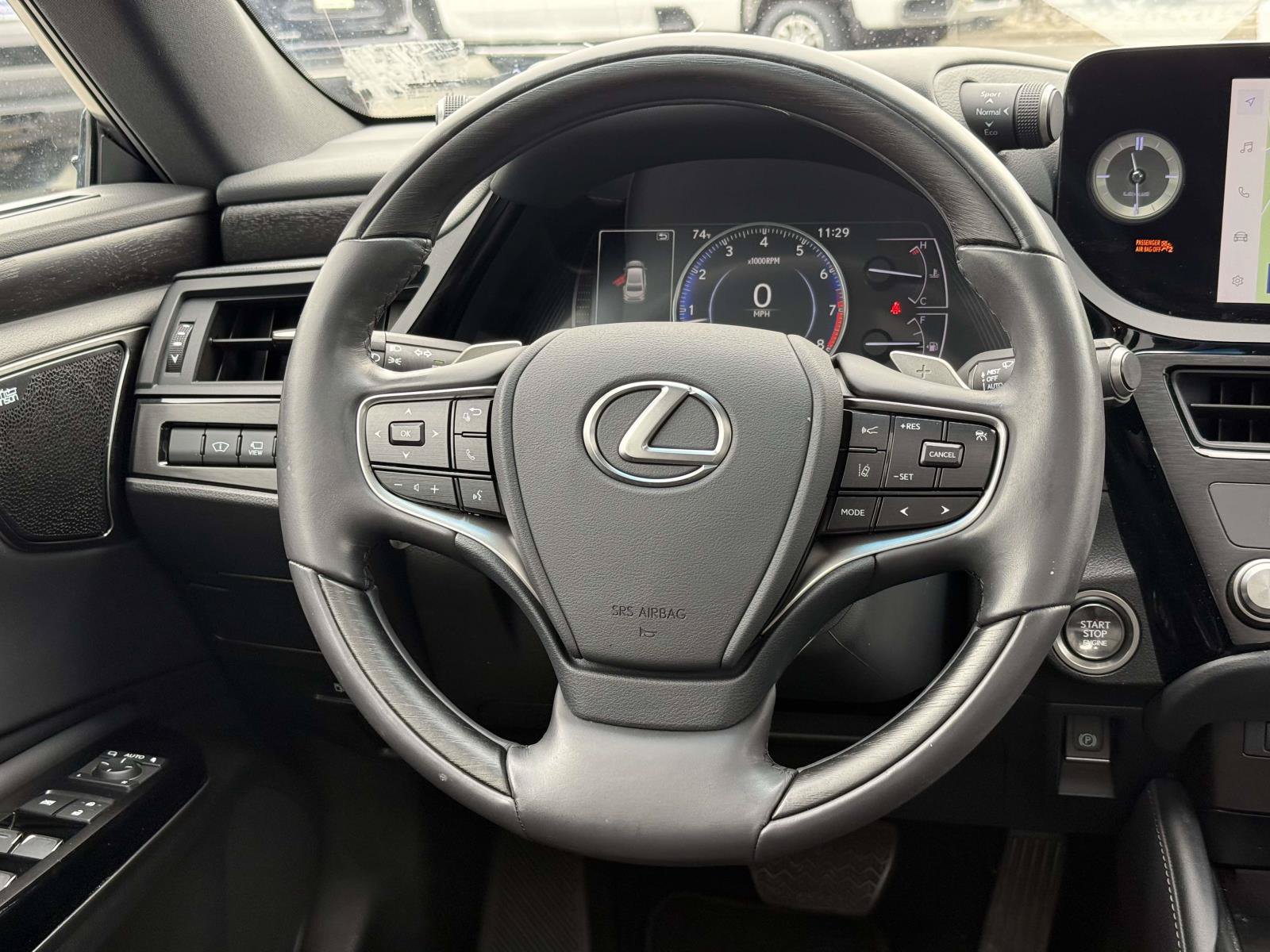Used 2024 Lexus ES 350 Ultra Luxury w/ Accessory Package (Z2) FWD image 9