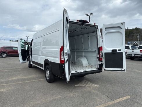 Used 2023 RAM ProMaster 3500 w/ Driver Convenience Group FWD image 13