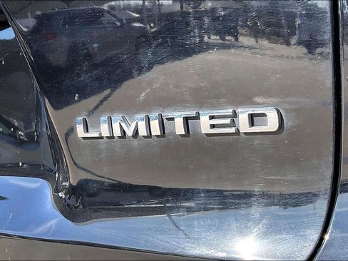 Used 2020 Jeep Cherokee Limited w/ Advanced Safety Group image 10