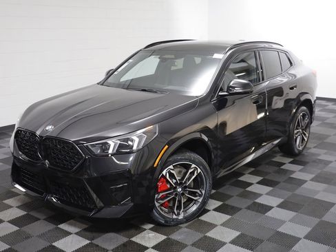 New 2026 BMW X2 xDrive28i w/ Technology Package image 2