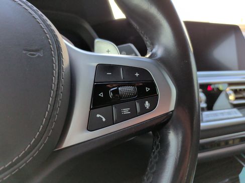 Used 2021 BMW X5 M50i w/ Premium Package image 23