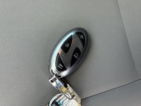 Used 2026 Hyundai Elantra Sport FWD image 19